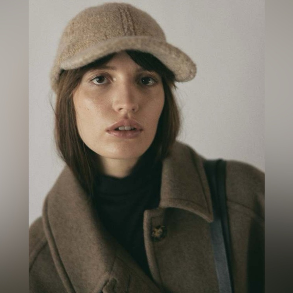 Janessa Leone Paige ballcap in a beige/oatmeal wool blend